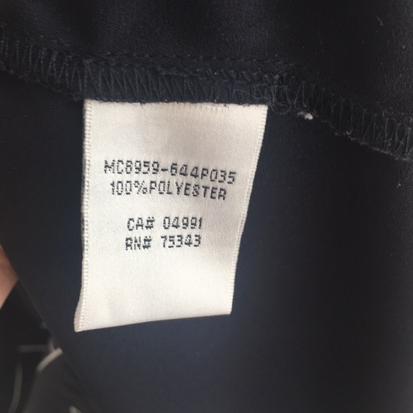 Cool Tank with Geometric Pattern - Picture 4 of 5